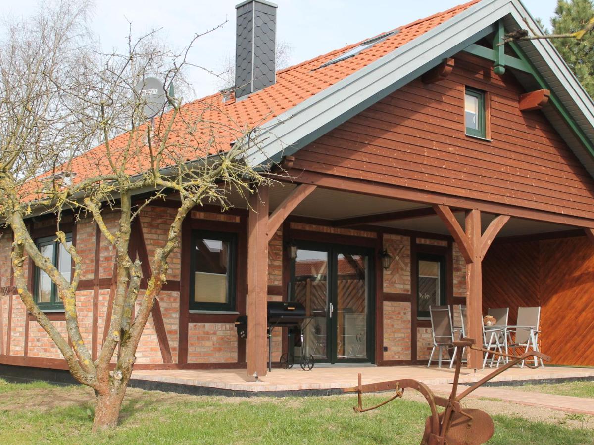Comfy Farmhouse In Brusow With Garden Kropelin Экстерьер фото